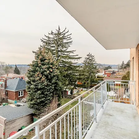 Glenview West Apartment W Patio - Near Downtown Hamilton Exterior photo